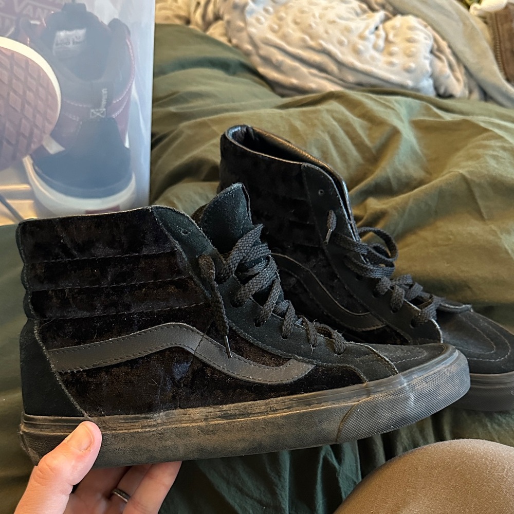 Vans Velvet Black High-Tops